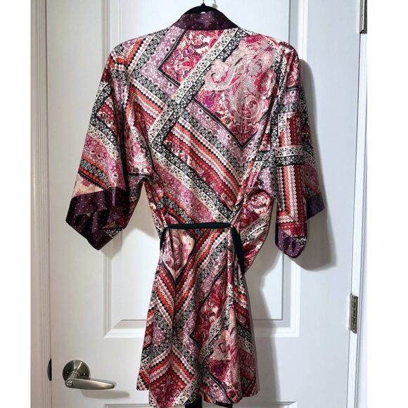 Victoria’s Secret Women’s Satin Kimono Robe – M/L – Purple & Pink Boho Print - Picture 2 of 8